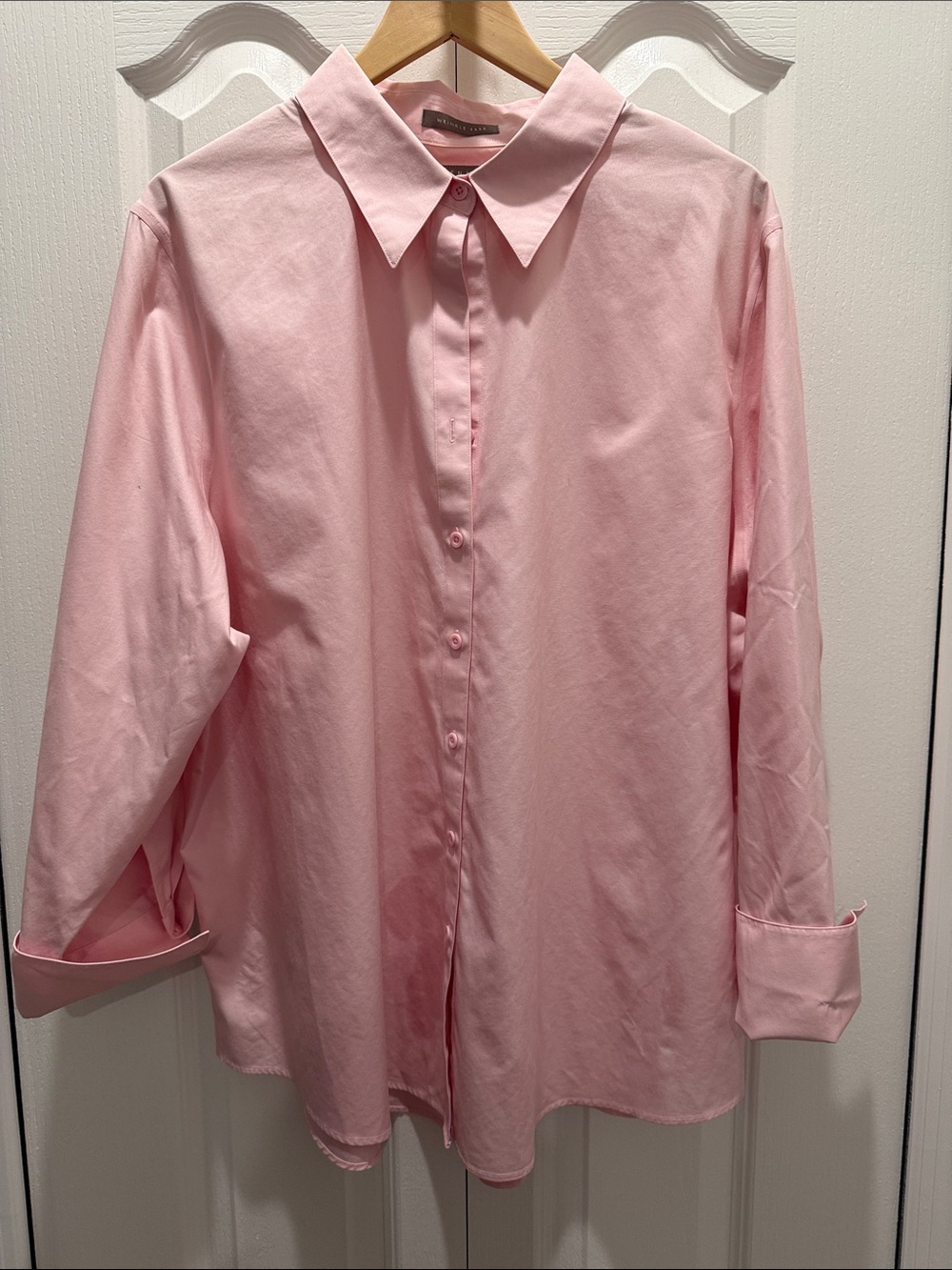 Women's Relaxed Pink Button-Up Blouse